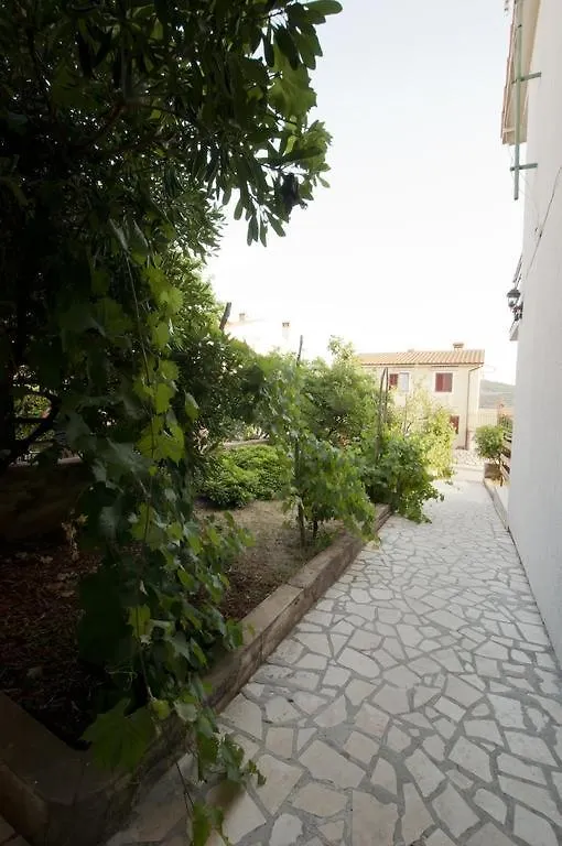 Apartment Cres 4249-2