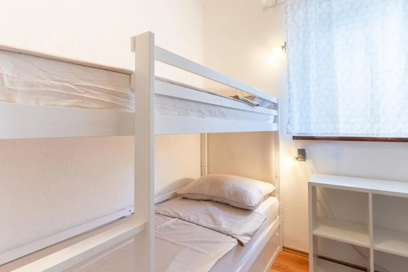 Apartment Cres 4249-2